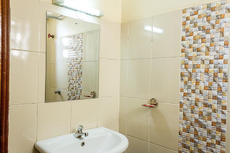 Ngara Riverside Lodge نيروبي المظهر الخارجي الصورة